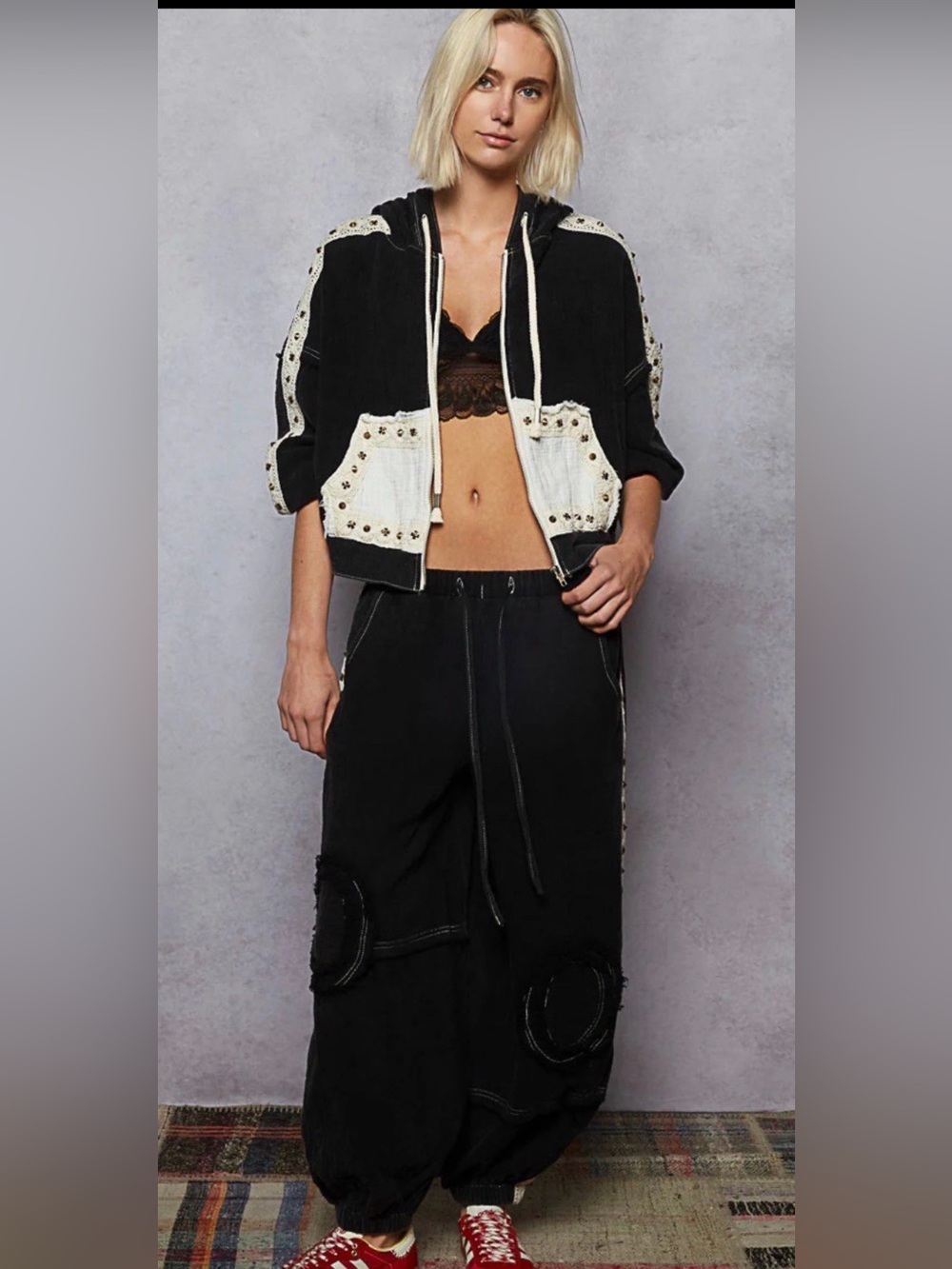 POL Studded Black Joggers and Hoodie with Contrasting Cream Trim OUTFIT small
